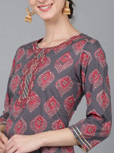 Women Mauve Cotton Geometric Printed Kurta 1